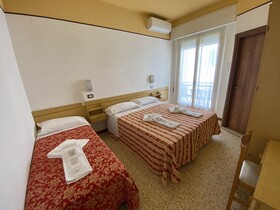 Hotel Nanni Garnì