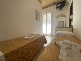 Hotel Nanni Garnì