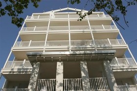 Le Rose Suite Hotel