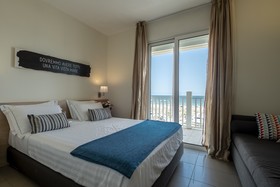 Le Rose Suite Hotel