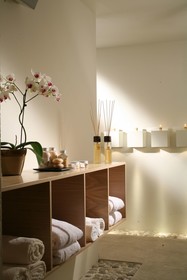 Le Rose Suite Hotel