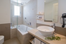 Le Rose Suite Hotel