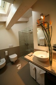 Le Rose Suite Hotel