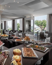 Litoraneo Suite Hotel