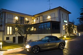 Mainstreet Hotel