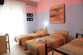 Global Hotel
