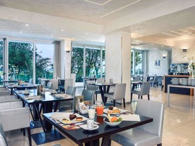 Mercure Rimini Artis