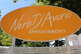Nero D'Avorio Aparthotel & SPA