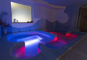 Nero D'Avorio Aparthotel & SPA