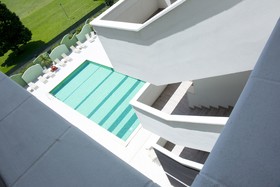 Nero D'Avorio Aparthotel & SPA