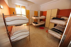 Sunflower Beach Hostal
