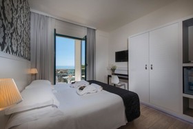 Villa Rosa Riviera