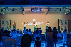 Club del Sole Stork Family Collection