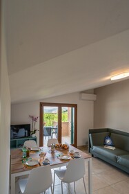 Club del Sole Stork Family Collection