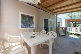 Club del Sole Stork Family Collection