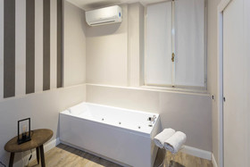 B & B Casamia