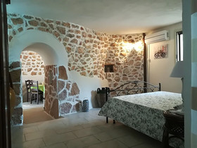 Trullo Alessandro E Villa Raffaela