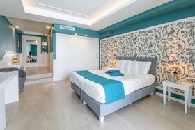 Bianco Riccio Suite Hotel