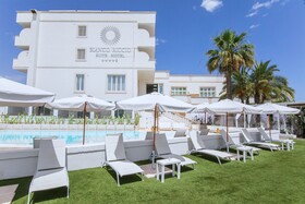 Bianco Riccio Suite Hotel