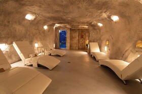 Bianco Riccio Suite Hotel