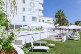 Bianco Riccio Suite Hotel