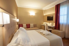 Raffaello Hotel