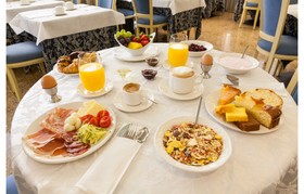 Hotel Bristol