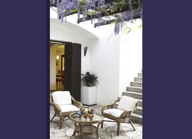 Bed and Breakfast Casa Karina