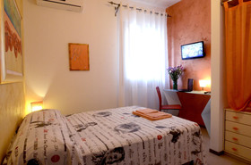 Bed and Breakfast Casa Karina