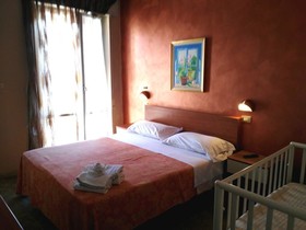 Hotel Simon