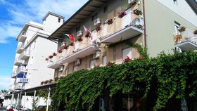 Hotel Simon