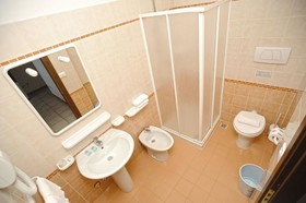 Tortorella Inn Family Resort