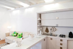 Bed & Breakfast Suite Home