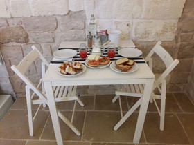 La Maison Bed & Breakfast