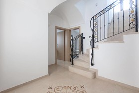 Villa Aura