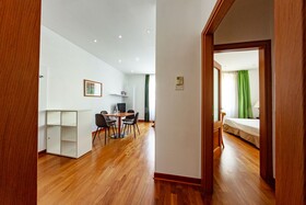 Victoria Apartments Letterario