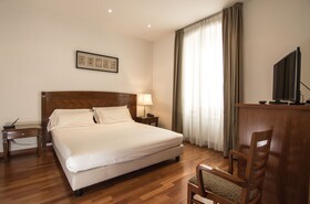 Victoria Apartments Letterario