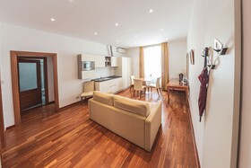 Victoria Apartments Letterario
