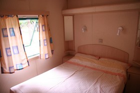 Campeggio Villaggio Turistico Baia Calenella