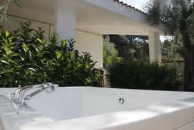 Gattarella Family Residence