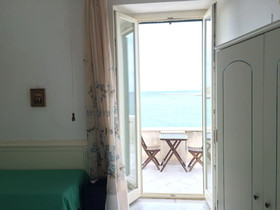 Rocca Sul Mare