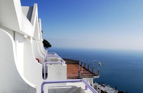 Albergo Dipinto Bacco Furore