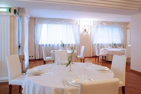 Hostellerie Du Cheval Blanc