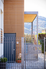 Le Lion Apartments