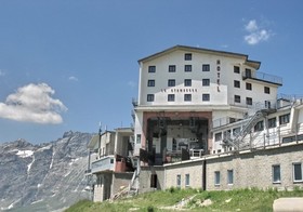 Hotel lo Stambecco