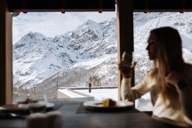 VALTUR CERVINIA Cristallo Ski Resort - Dependance