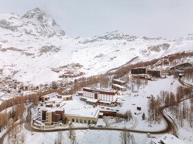 VALTUR CERVINIA Cristallo Ski Resort - Dependance