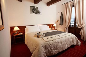 Hotel Dei Camosci
