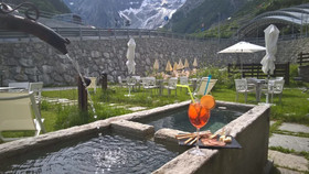 Shatush Hotel