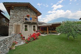 La Maison Des Vignerons